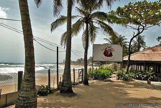 Yoho Rivi Ras Hotel Dehiwala-Mont Lavinia Extérieur photo