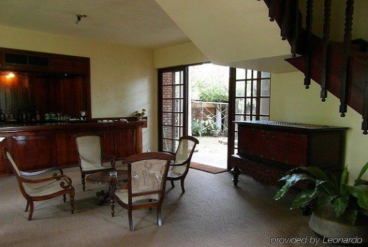 Yoho Rivi Ras Hotel Dehiwala-Mont Lavinia Intérieur photo