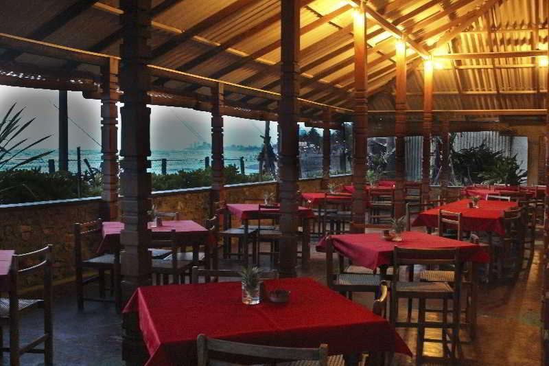 Yoho Rivi Ras Hotel Dehiwala-Mont Lavinia Extérieur photo