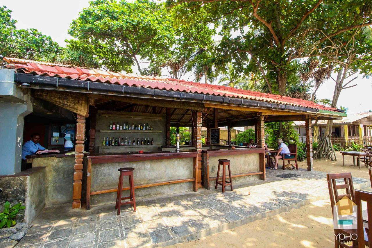 Yoho Rivi Ras Hotel Dehiwala-Mont Lavinia Extérieur photo