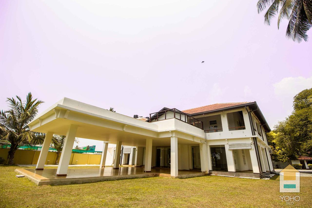 Yoho Rivi Ras Hotel Dehiwala-Mont Lavinia Extérieur photo