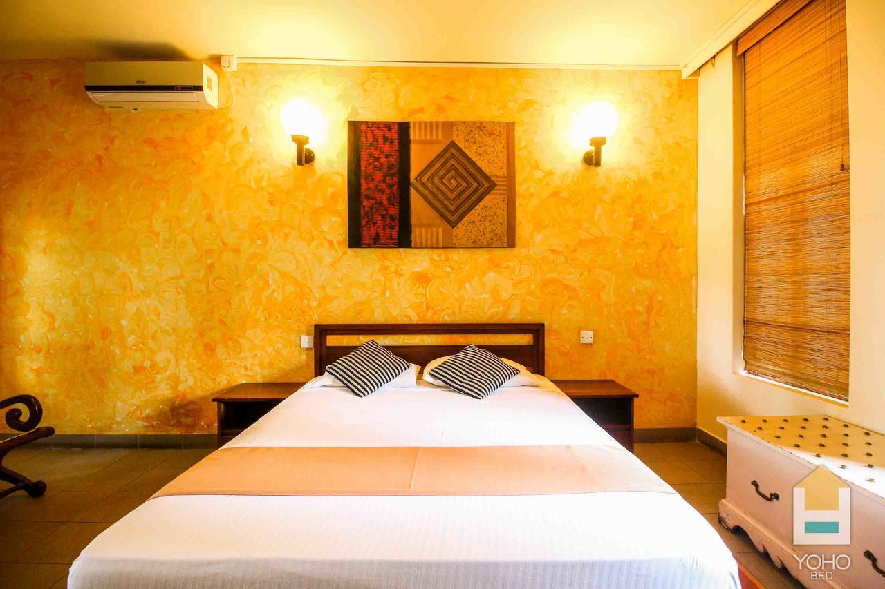 Yoho Rivi Ras Hotel Dehiwala-Mont Lavinia Extérieur photo